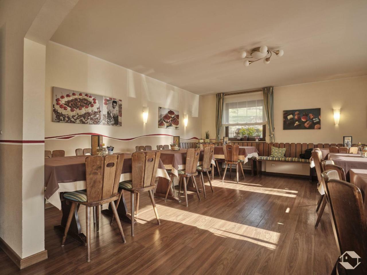 Cafe-Pension Endehof Oberprechtal Exteriör bild